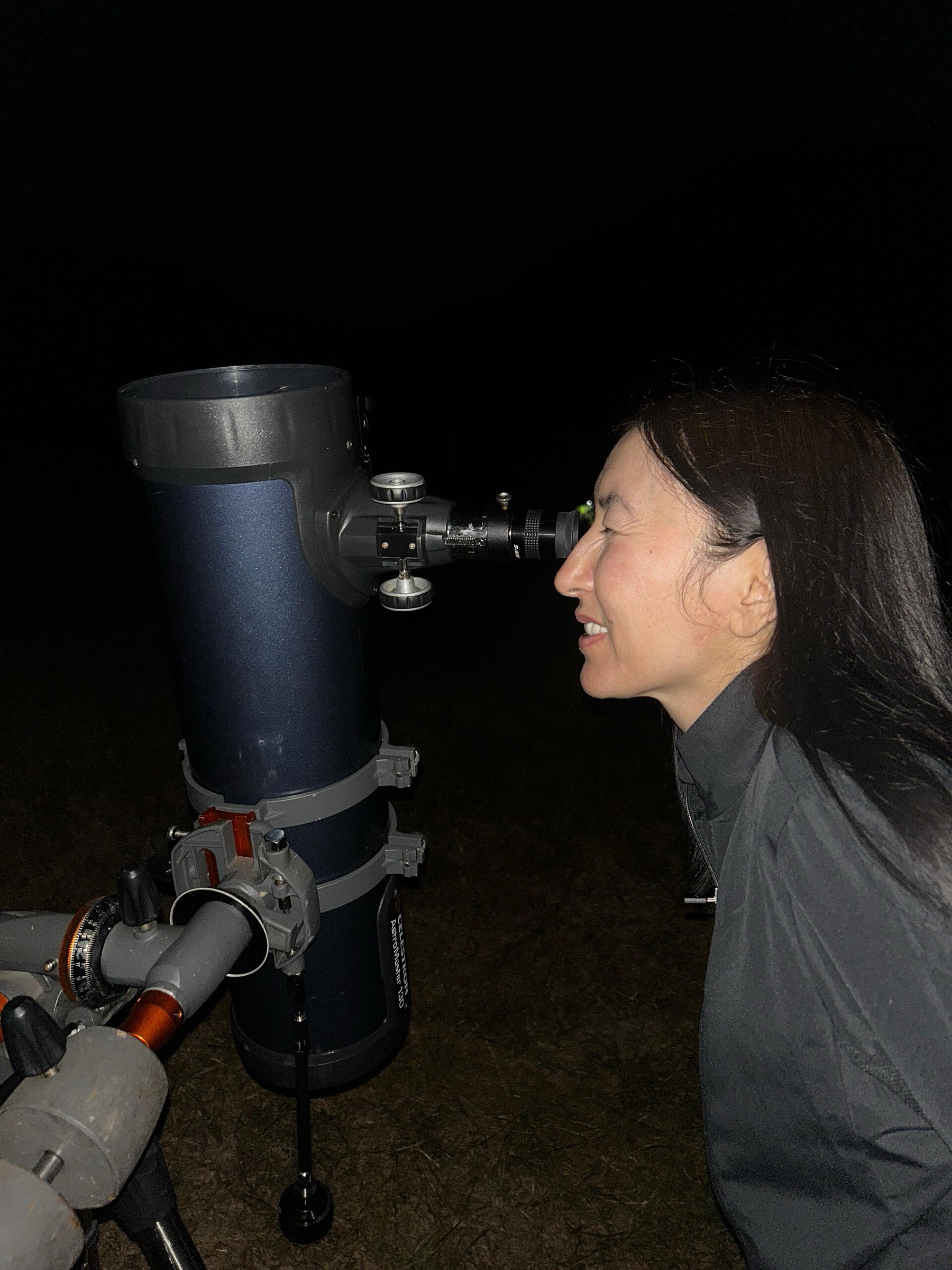 Observing Saturn through the eyepiece of a telescope